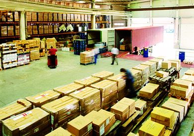 关于我国B2C电子商务企业自建物流的毕业论文提纲范文