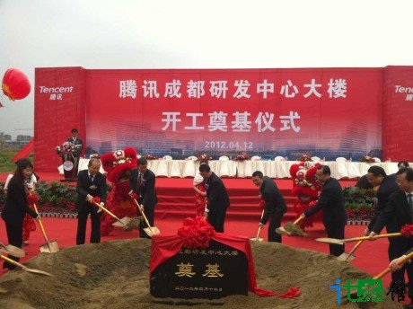 ��Ѷ�ɶ��з����Ĵ�¥������ʽ��������