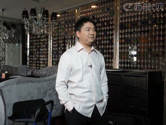 ��ǿ���ڼ⵶������  ������è����Χ�˾���