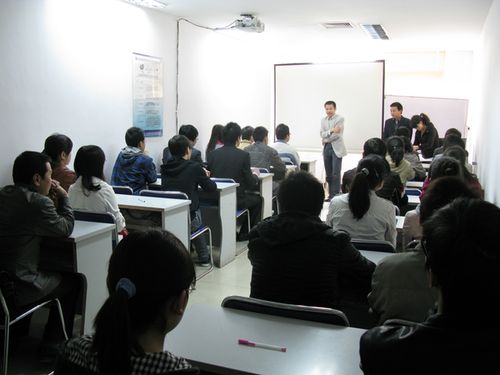 海辉软件招聘会现场