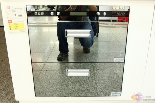 给健康撑起一把伞 万家乐家用消毒柜