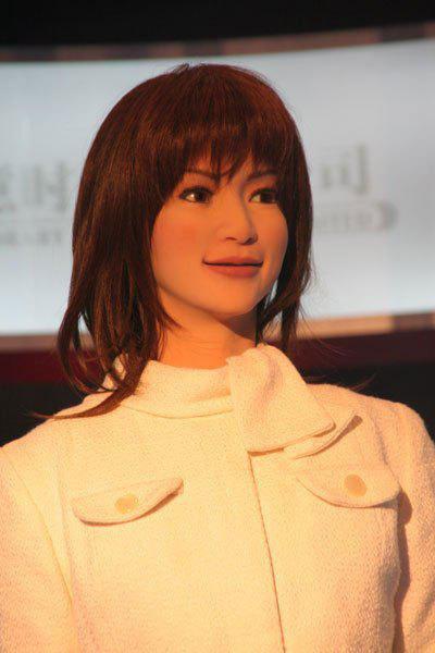 ������Ů�����˶Ա� �й����䲻����ô�� �����������ĸ���