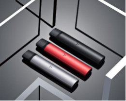 截至目前,yooz电子烟推出的产品有孤境黑,深蓝灰,炙烈红3种颜色,上市