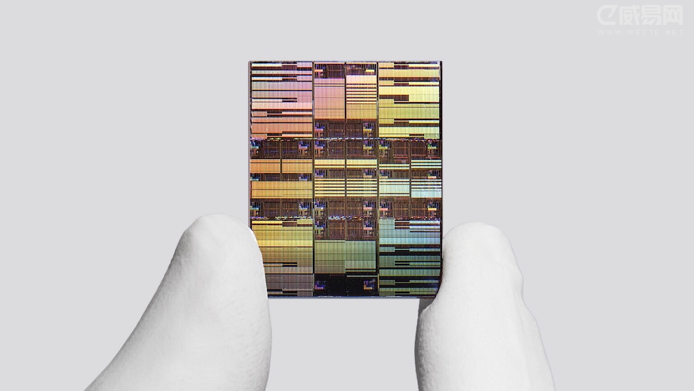 IBM�Ƴ�ȫ���׸���1����оƬ������Nanostack�ܹ�ʵ�־�����ܶȷ���