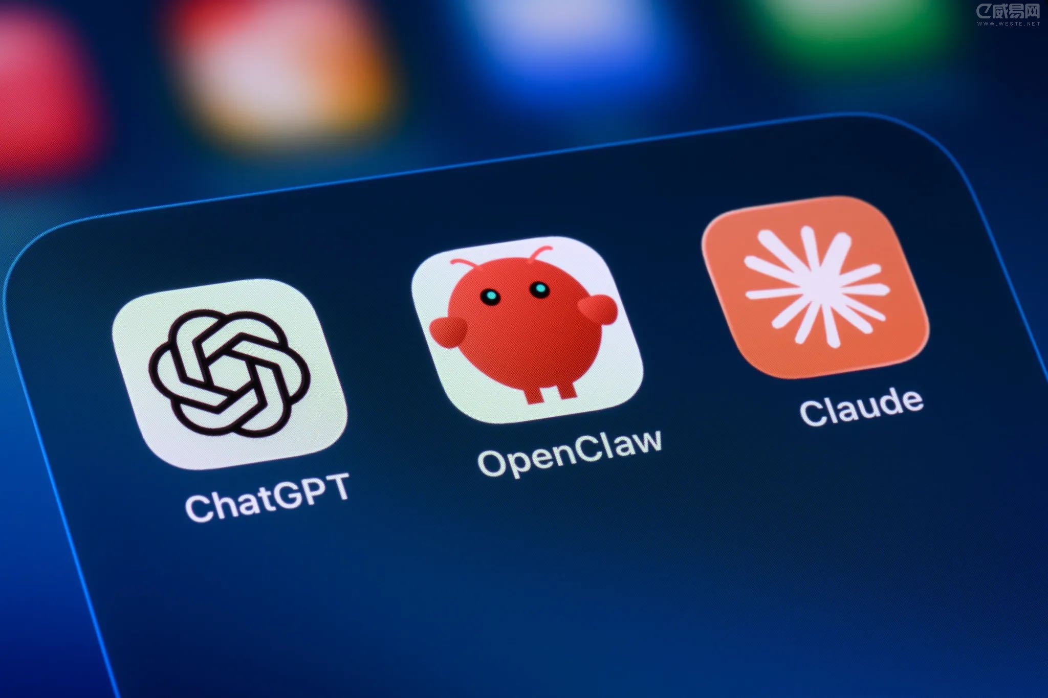 OpenClaw ��ʽ��½ iOS �� Android��AI ������������߽��ڴ�